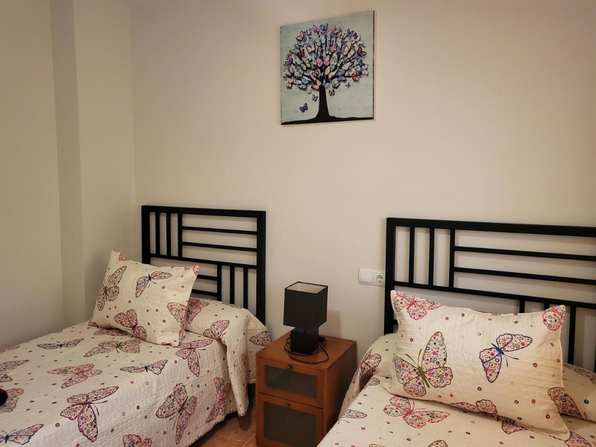 ¡Apartamento en primera línea con terraza y cerca de la piscina comunitaria! Vera Exterior foto