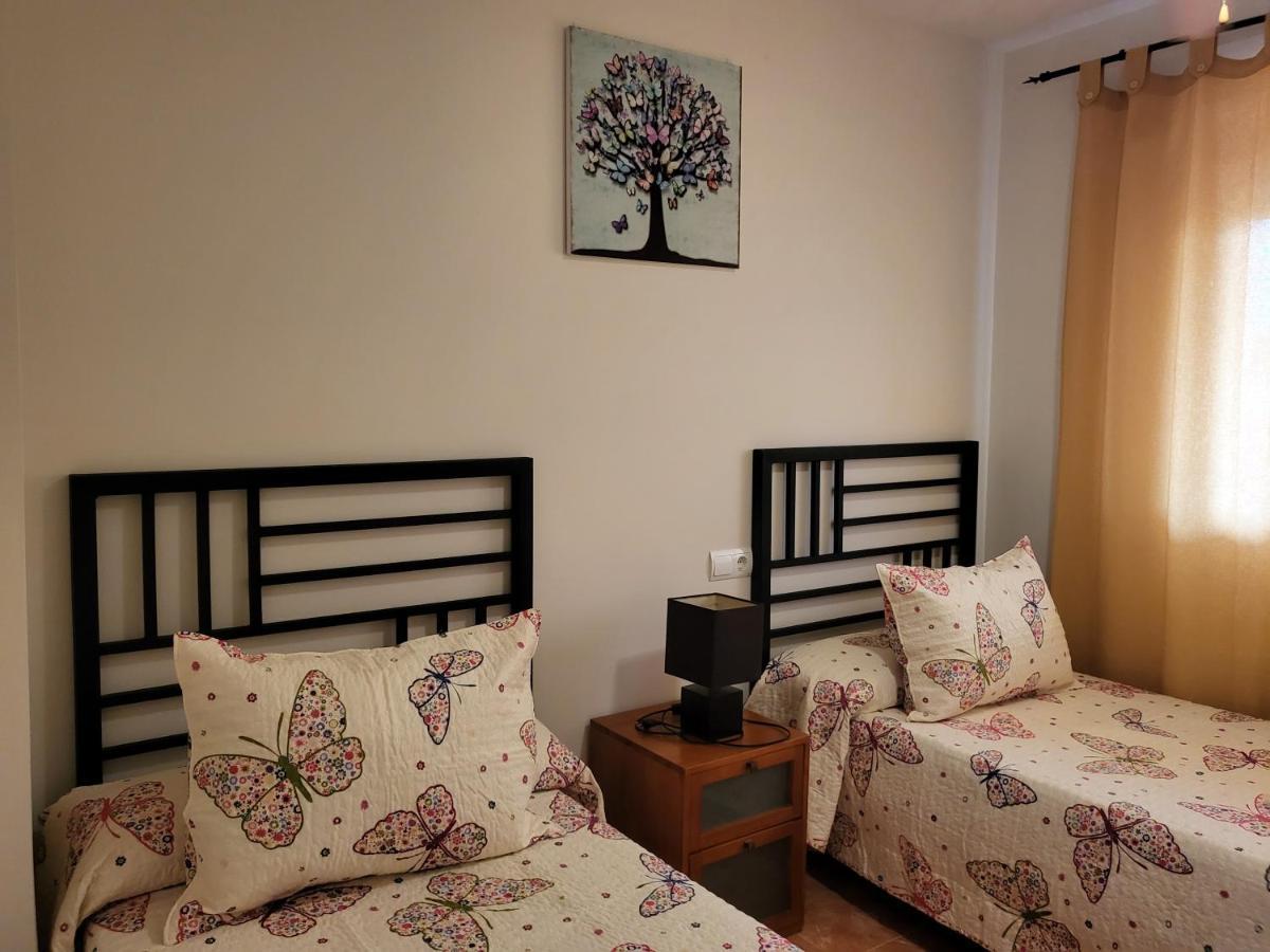 ¡Apartamento en primera línea con terraza y cerca de la piscina comunitaria! Vera Exterior foto