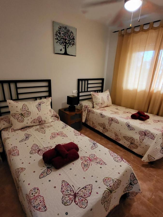¡Apartamento en primera línea con terraza y cerca de la piscina comunitaria! Vera Exterior foto